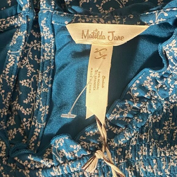Matilda Jane Womens Blue Gray Floral Ruffle Neck Audra Smocked Dress Large NWT - Picture 4 of 5